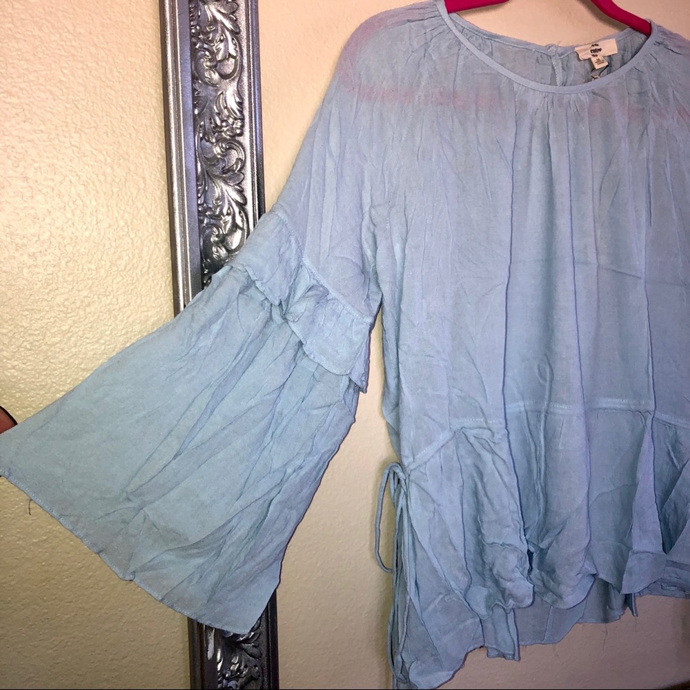 Flowy Blue Bell Sleeve Blouse - Picture 6 of 11